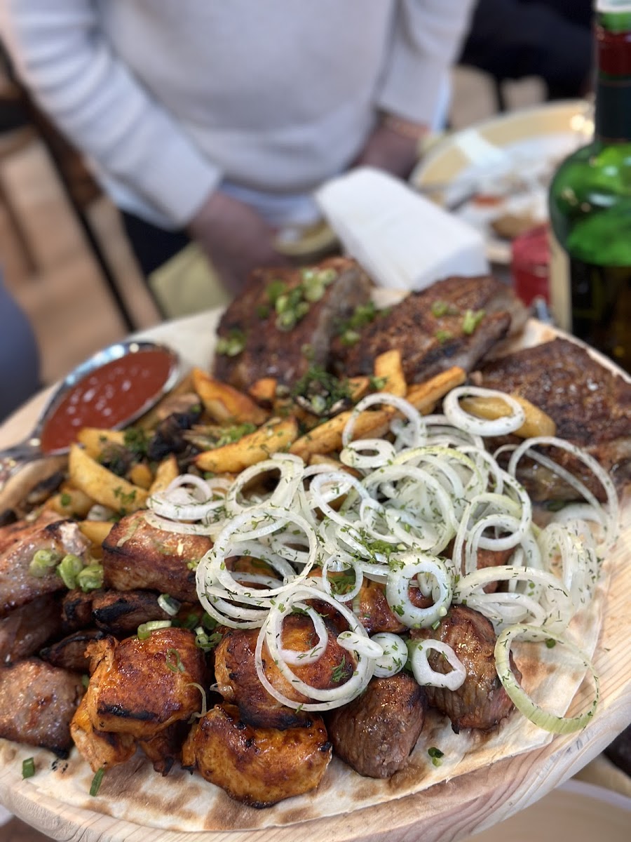 Mr. Week Armenian Restaurant