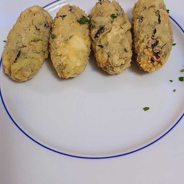 Kolokithokeftededsi Zucchine E Menta