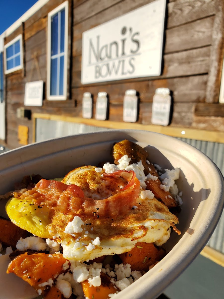 Nani's Bowls (Chef Amy's Catering)