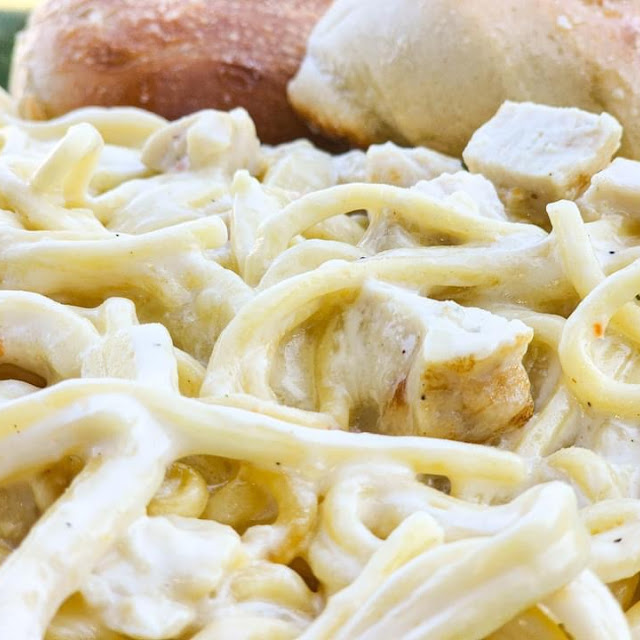 Spaghetti Alfredo