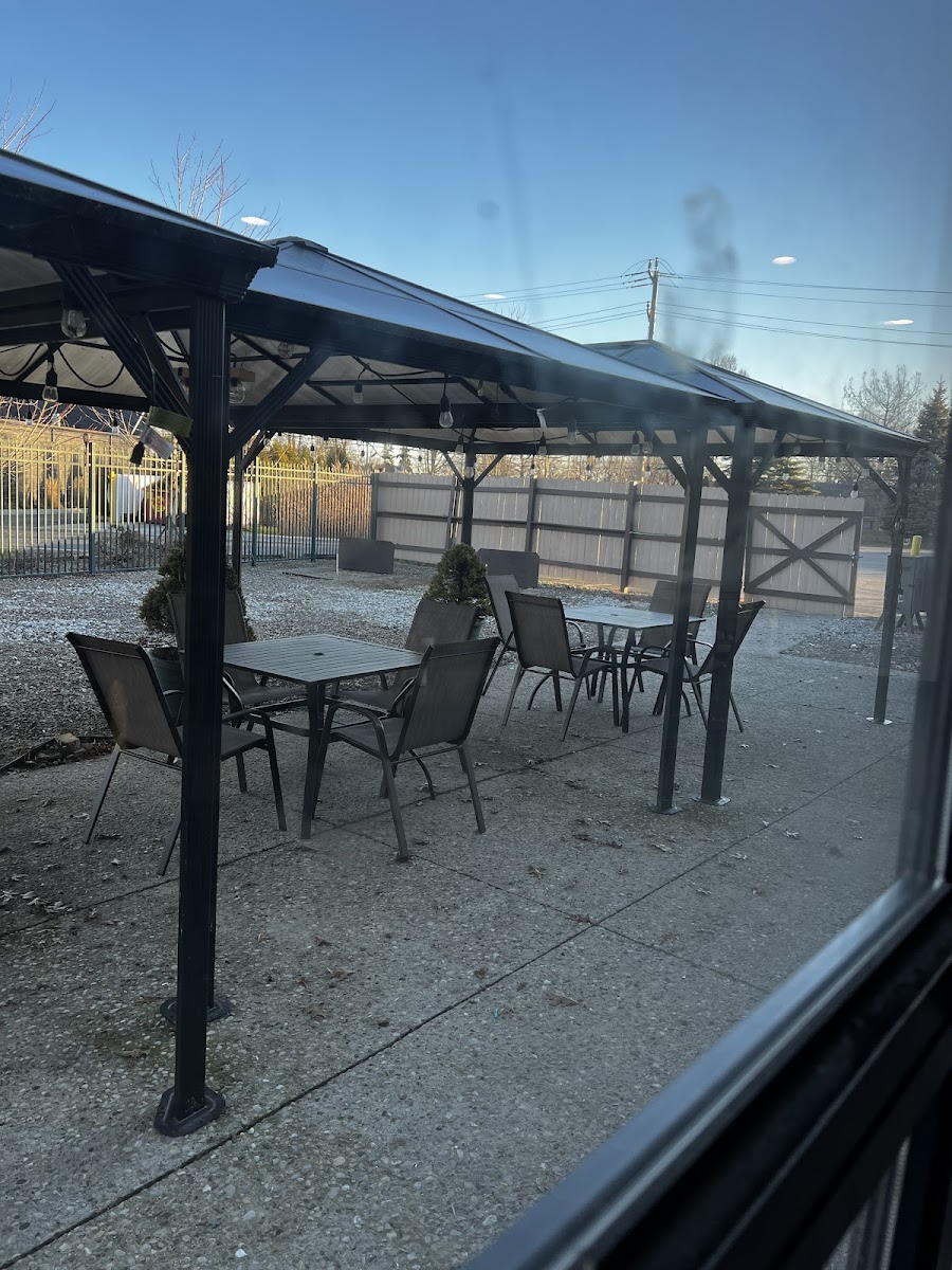New Baltimore Upscale Dive