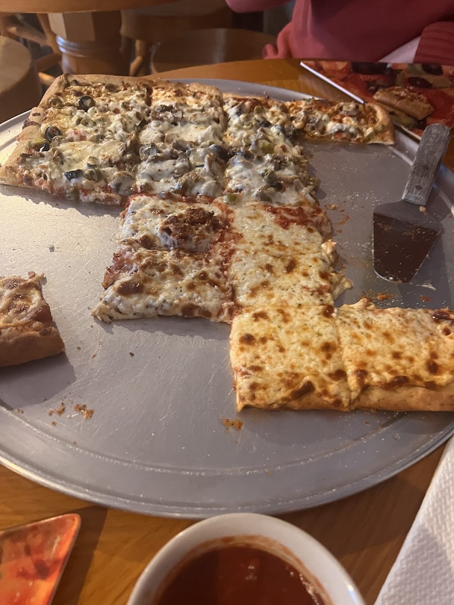 New Haven's Pizza Shoppe