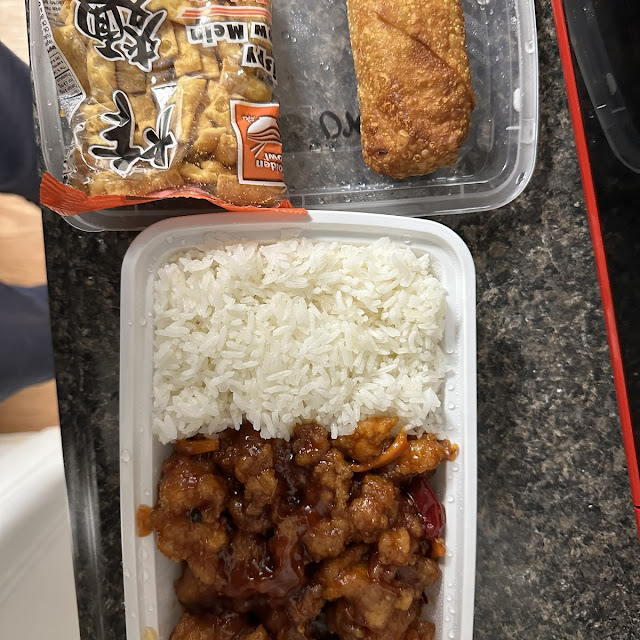 General TSO's Chicken with White Rice