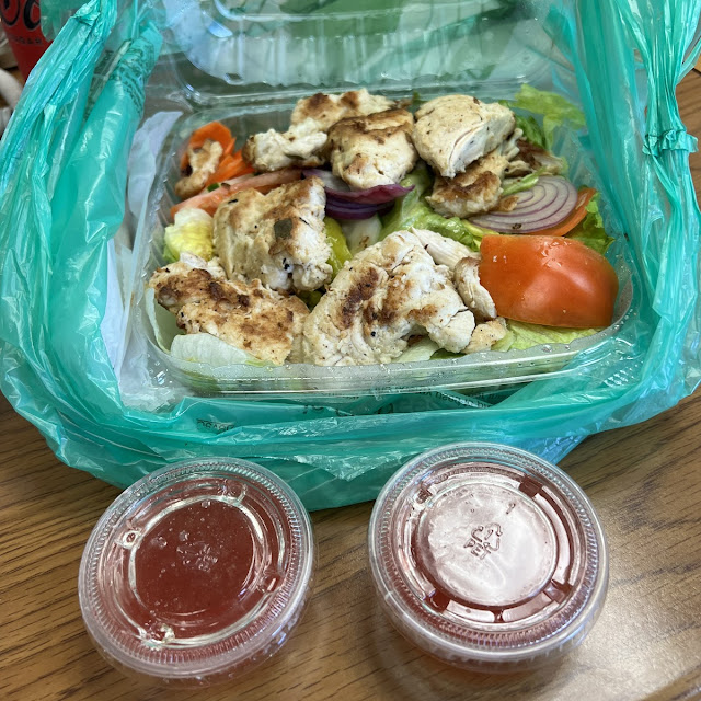 Garden Salad with Grilled Chicken
