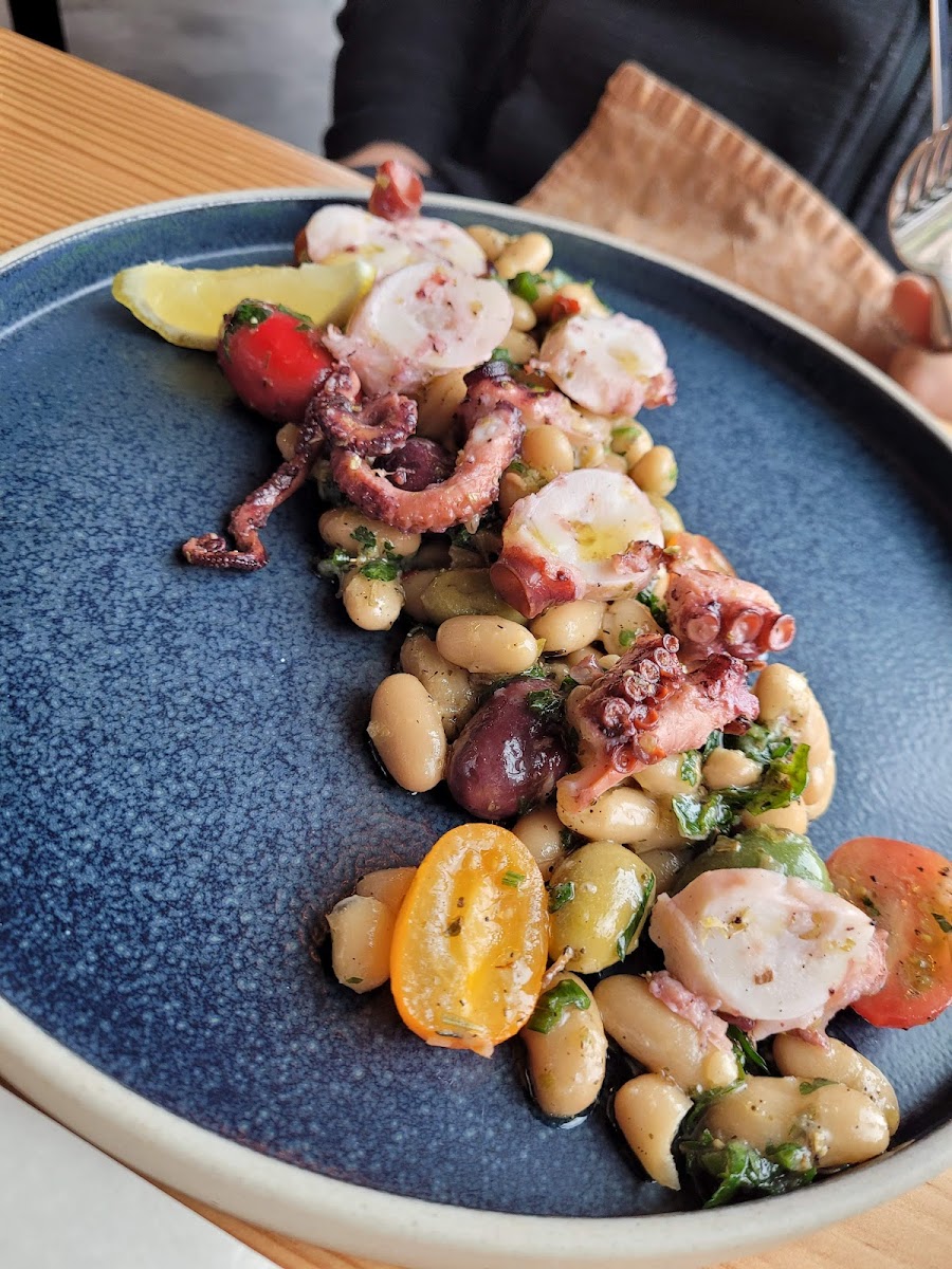 Niche Grocerant