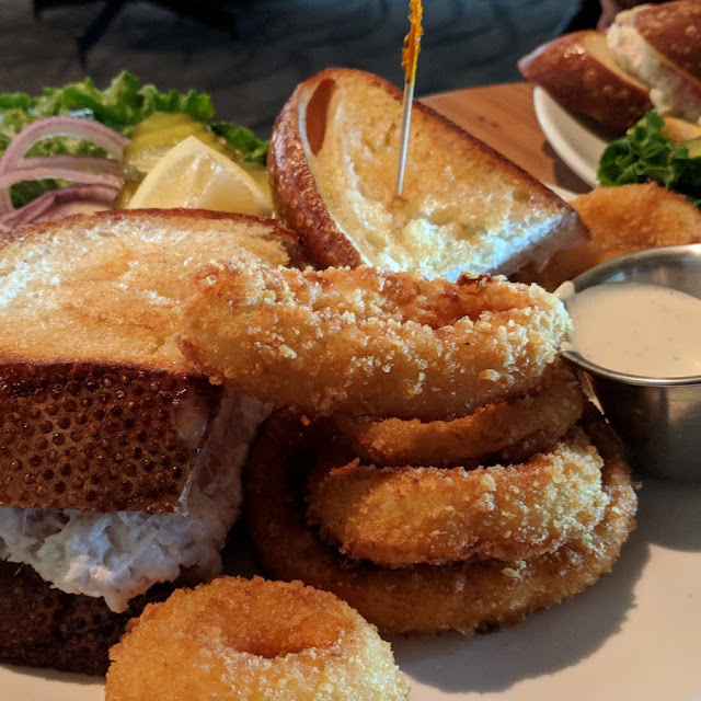 Famous Crab Sandwich