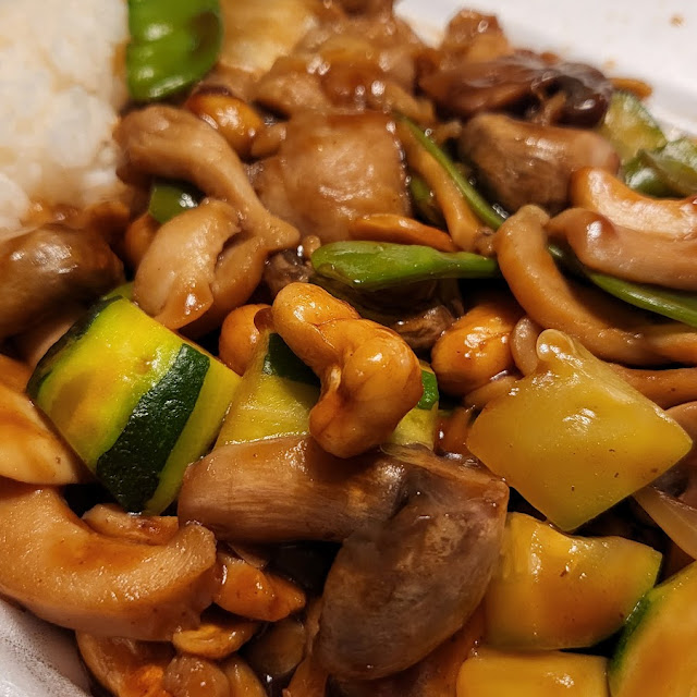 Chicken with Cashew Nuts