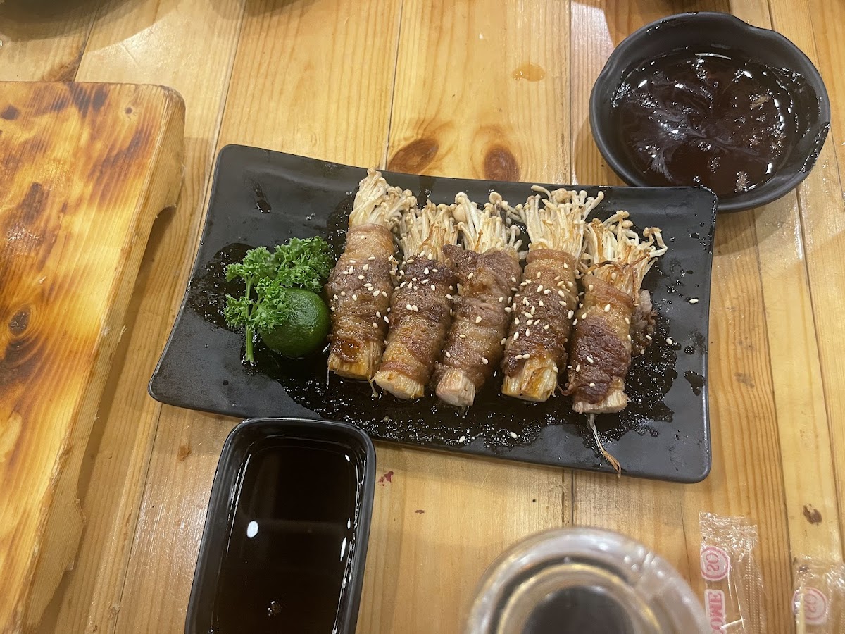 Nón Lá - Makati City