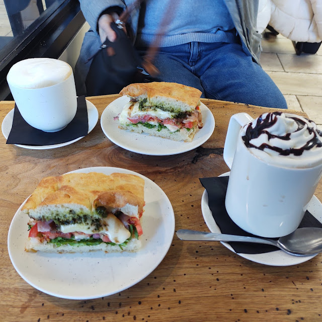 Prosciutto Sandwich with Basil Pesto