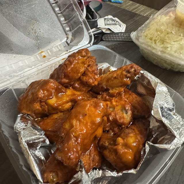 LV Buffalo Chicken