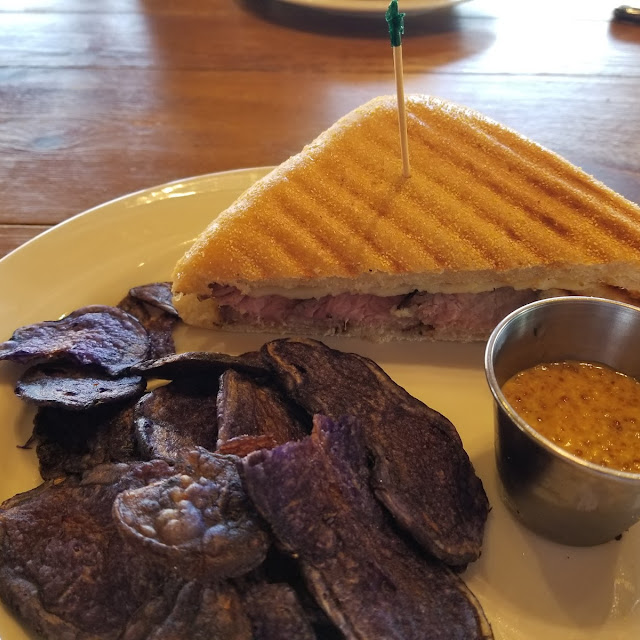 Tri Tip Sandwich