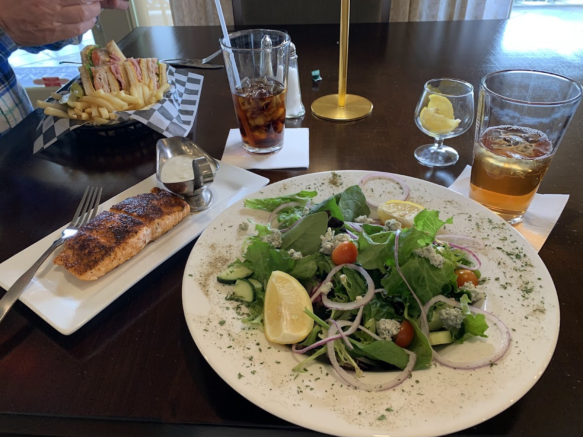 Olde Eight Restaurant