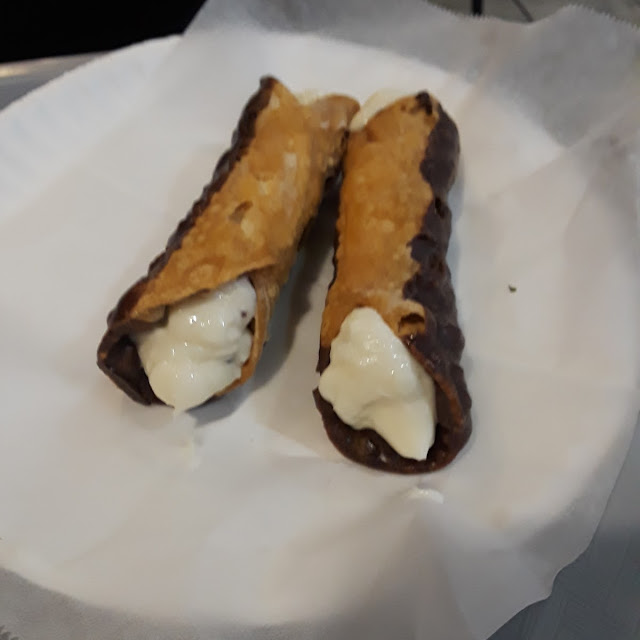 Cannoli