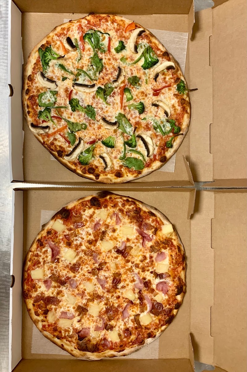 Oliver's Deli & Pizza