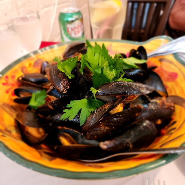 Mussels Marinara