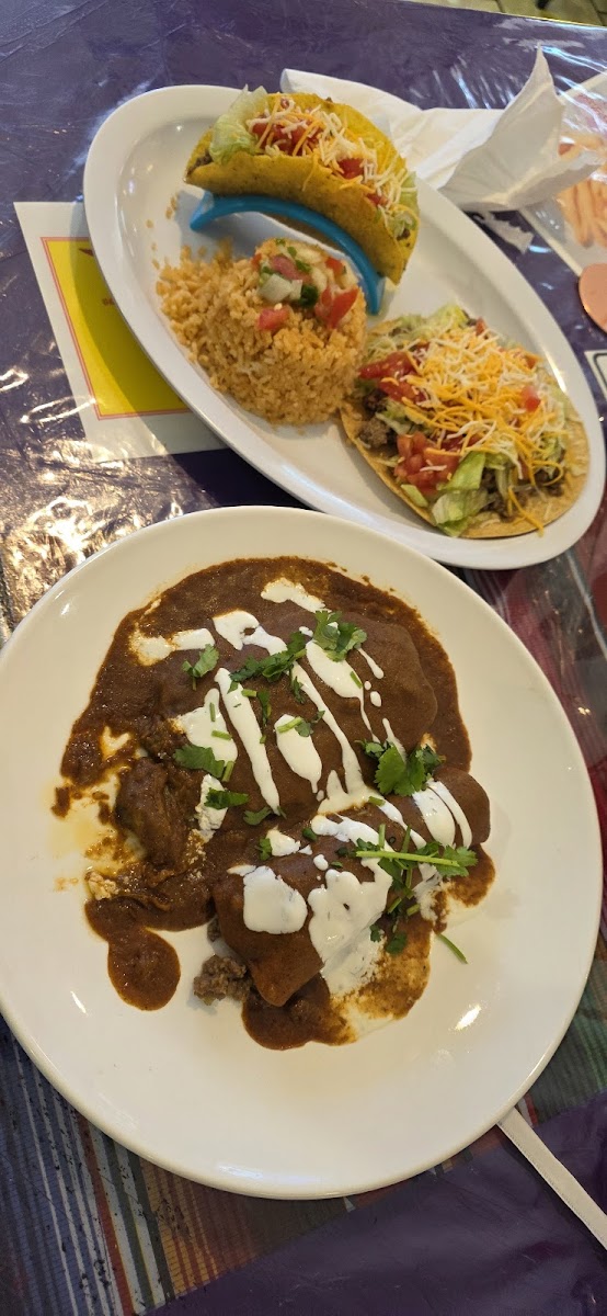 Oscars Mexican Restaurant - Merkel