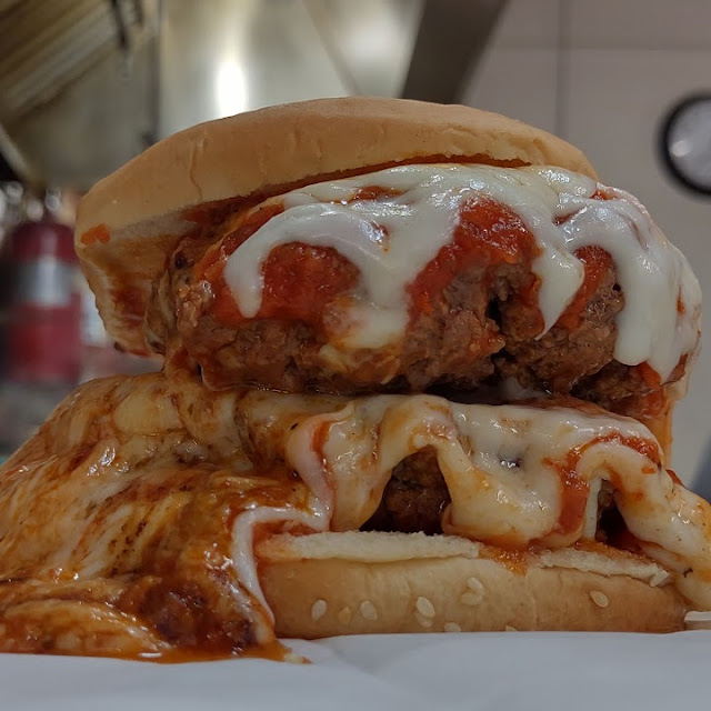 Double Large Pizza Burger