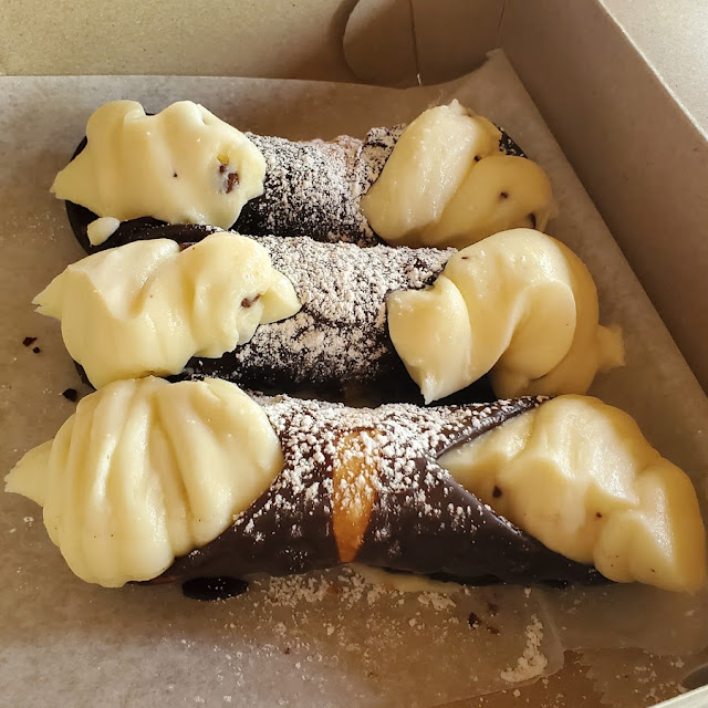Cannoli