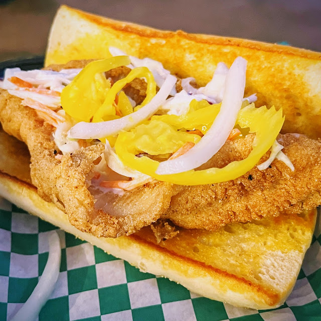 Catfish Poboy