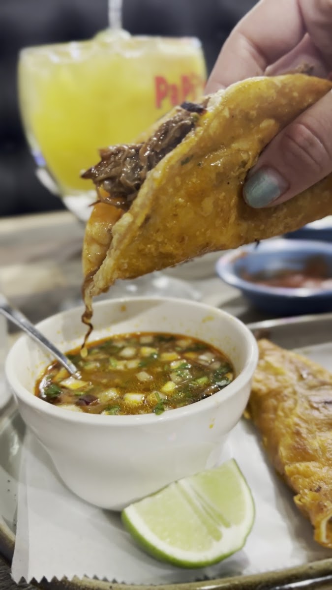 Papi’s Mex Grill & Bar