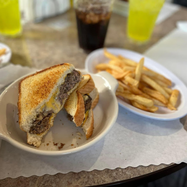 Grilled chz Cheese Burger