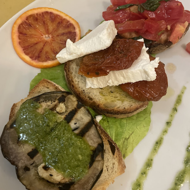 Tris Di Bruschette