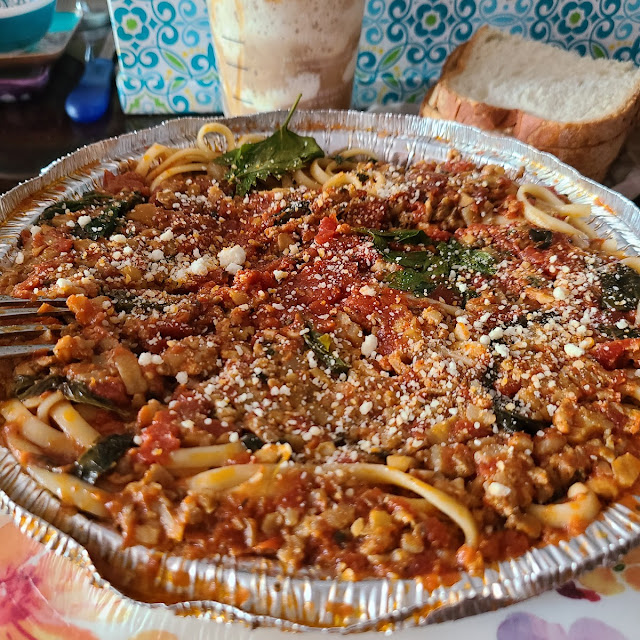 Linguine with Red Clam Sauce