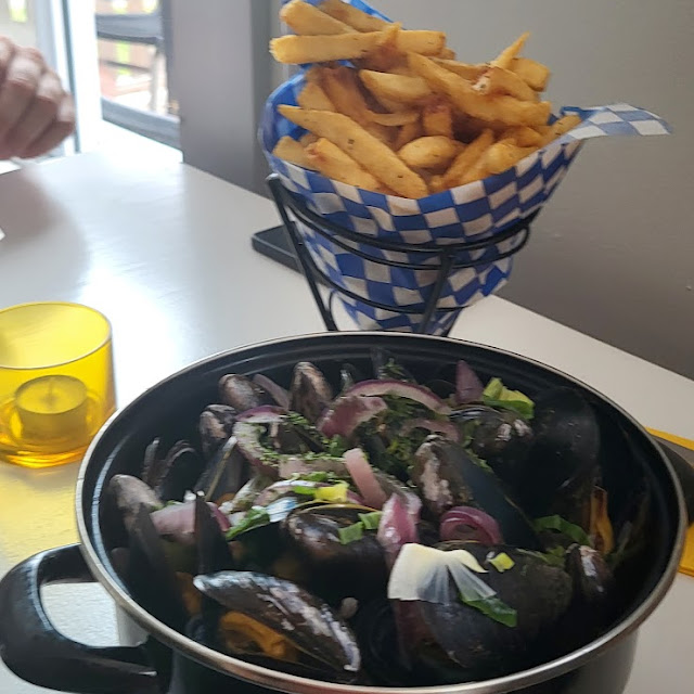 Moules Marinières Et Frites Maison