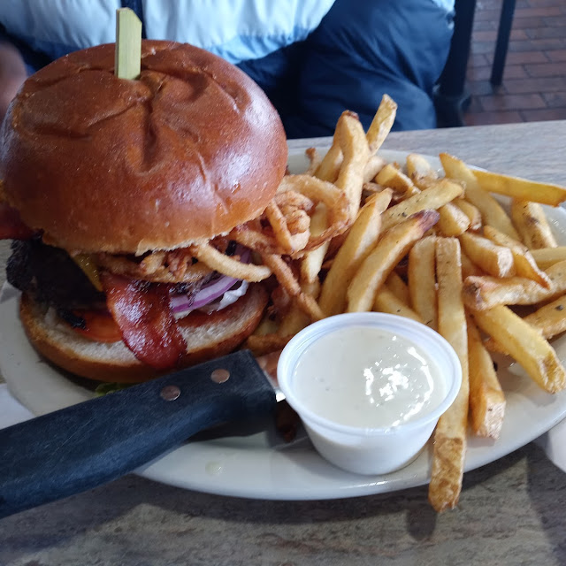 Burger with Beacon Lettuce and Tomato and Seasoned Fries
