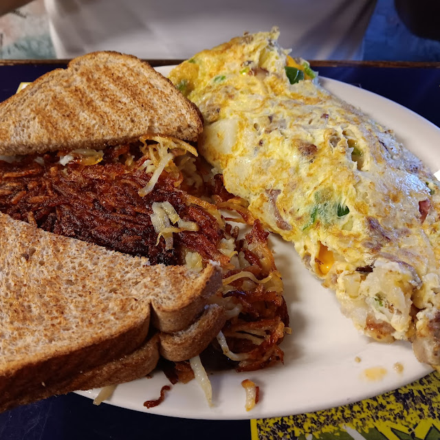 Corn Beef Hash w CHS Omlet