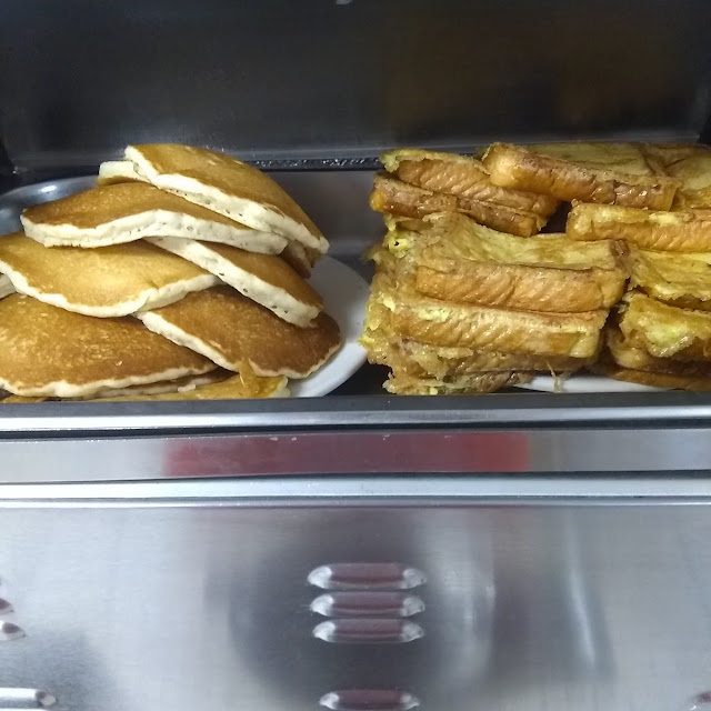 Pancakes and French Toast