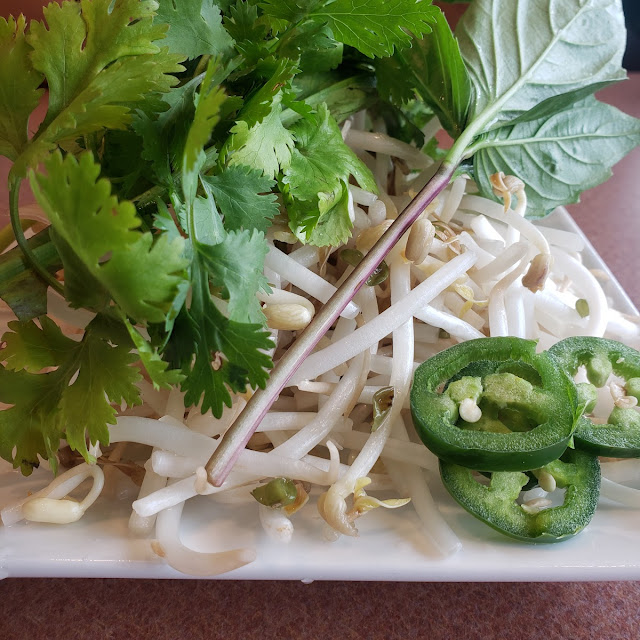 Pho Rau Cai