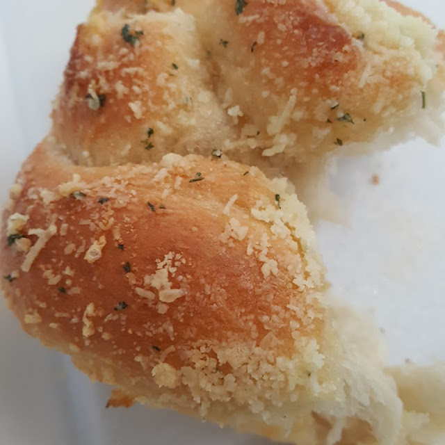 Garlic Knots