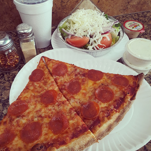 2 Slices and Small Sofa Side of Salad