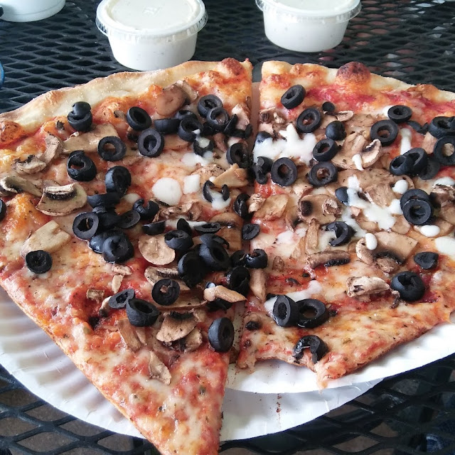 Mushroom and Black Olive Pizza