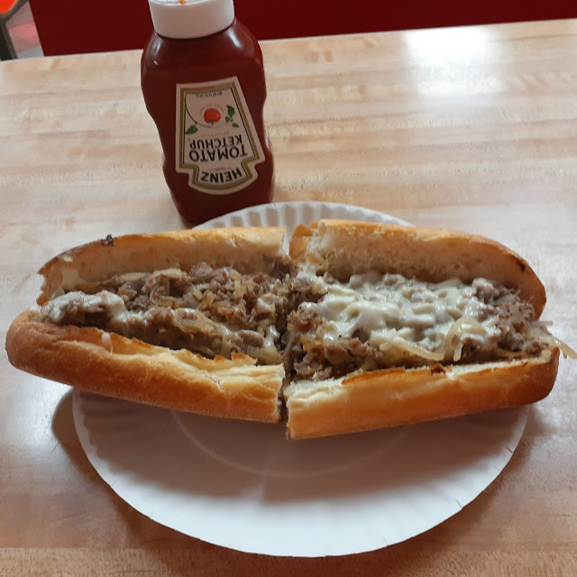 Philly Cheese Steak w Fried Onions