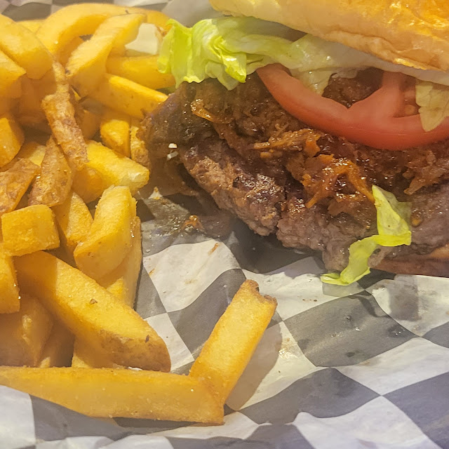 Pulled Pork BBQ Burger