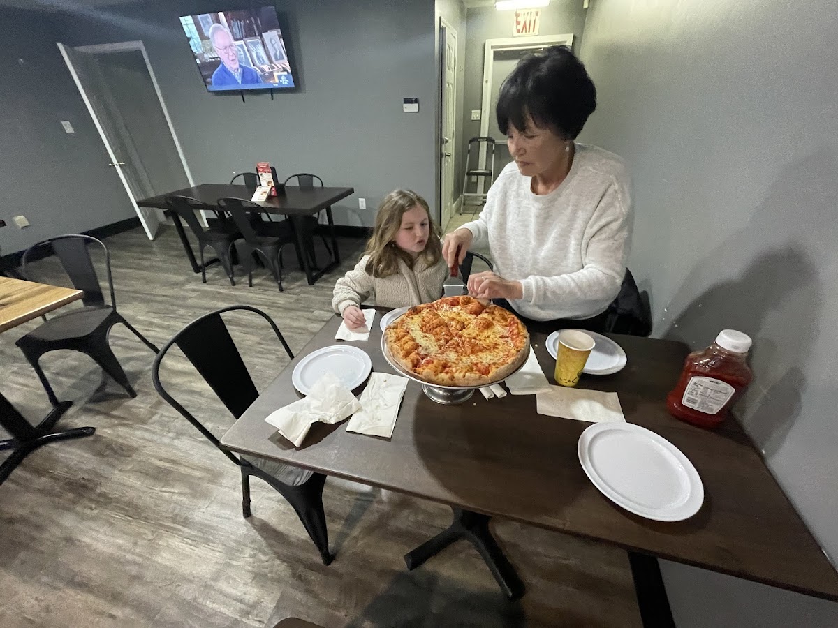 Poppy’s Pizzeria