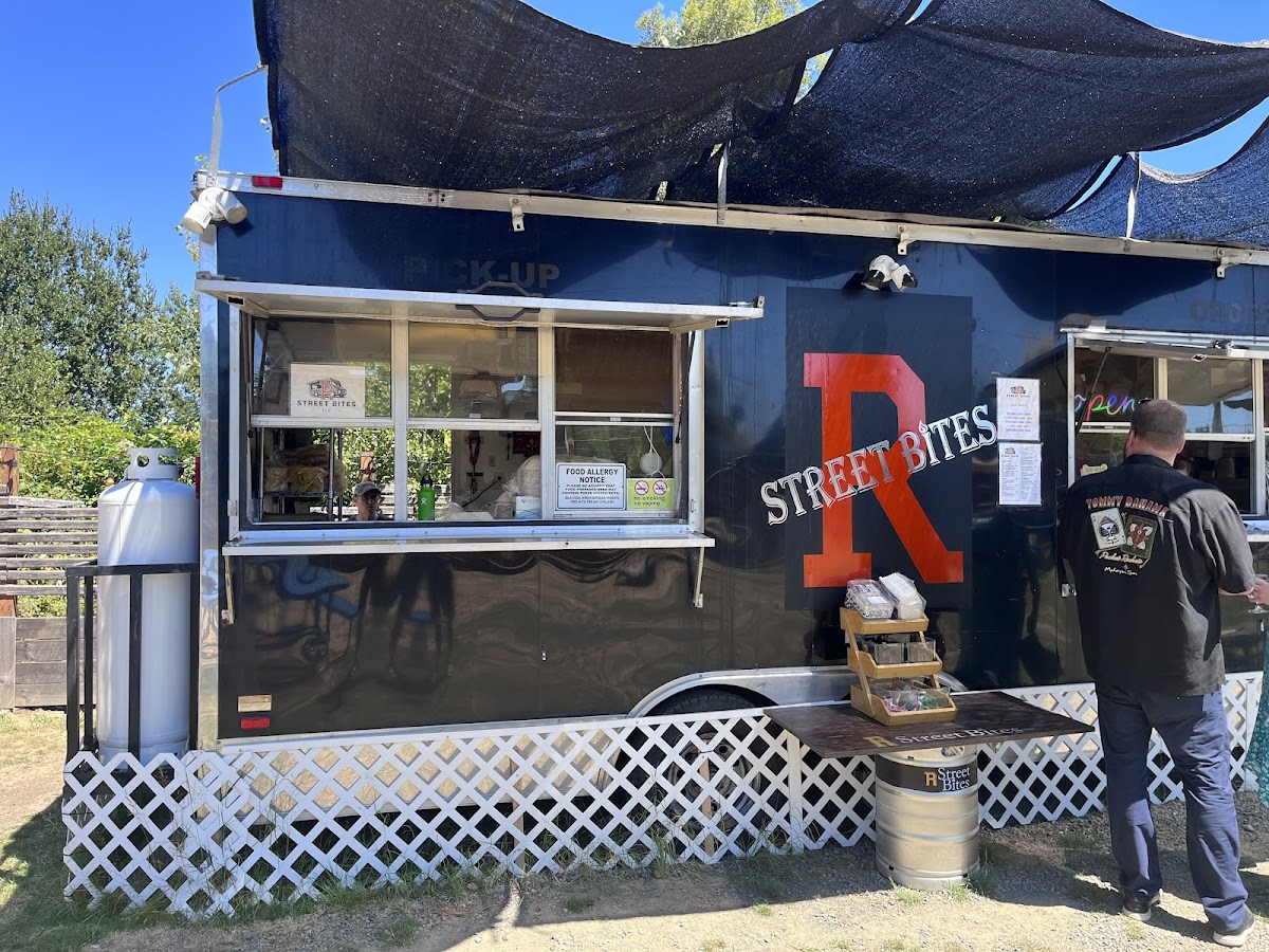 R Street Bites