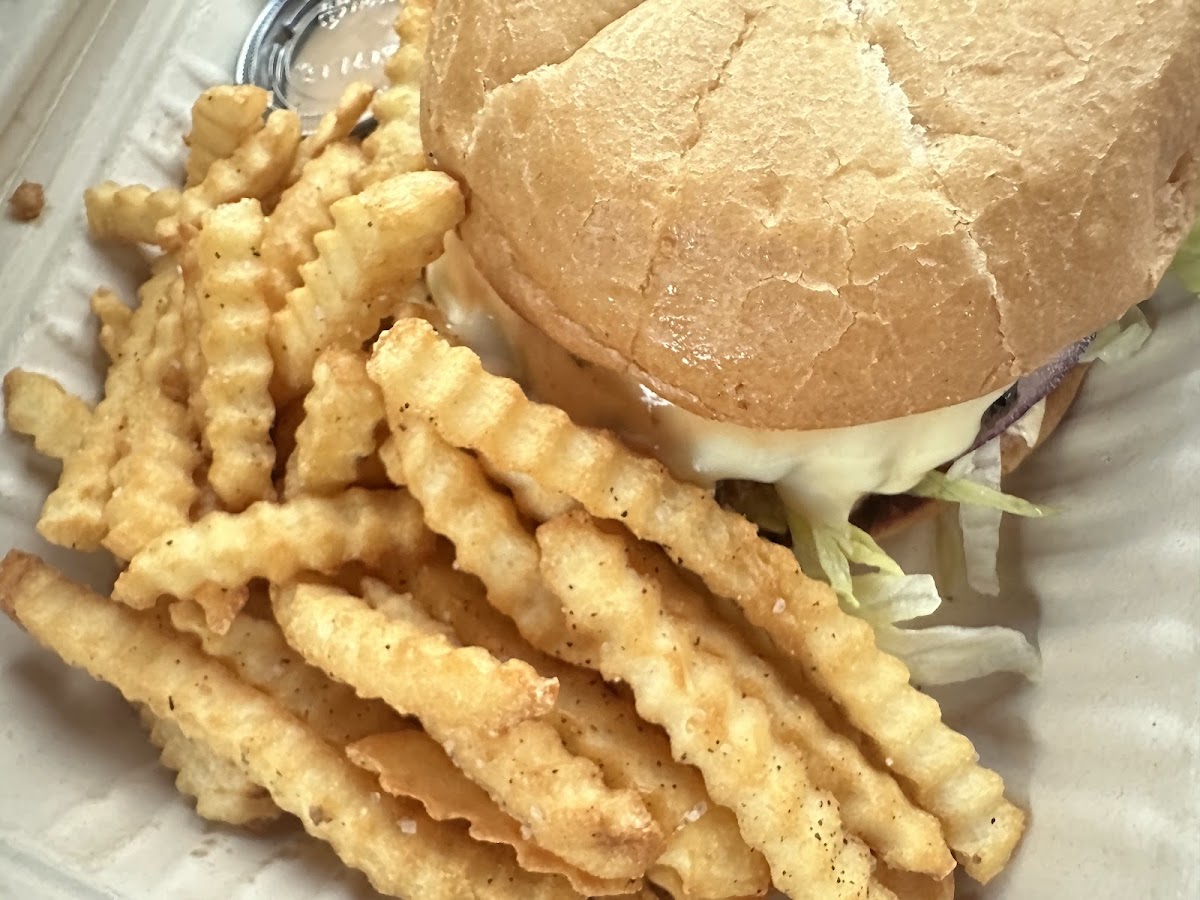 R Street Bites