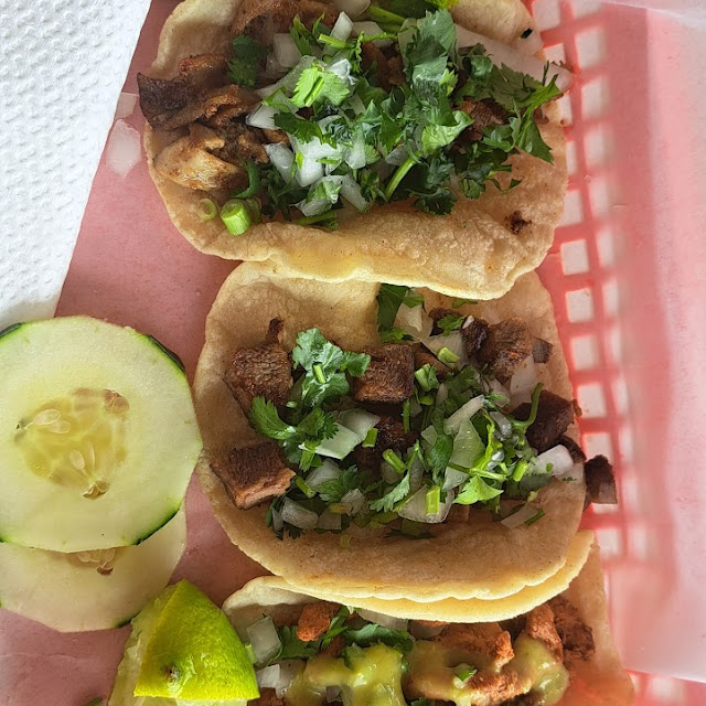 Tacos de Tripa Y Asada