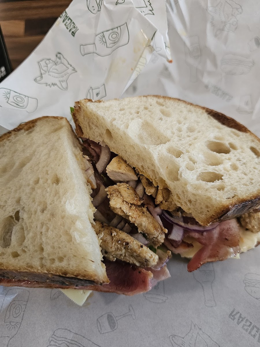 Rascals Deli & Wine Bar