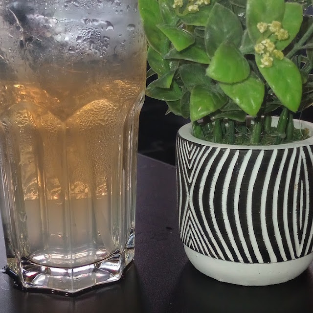 Lemonade and Unsweetened Tea Mix
