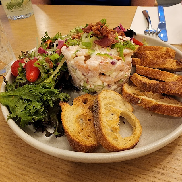 Salmon Poke
