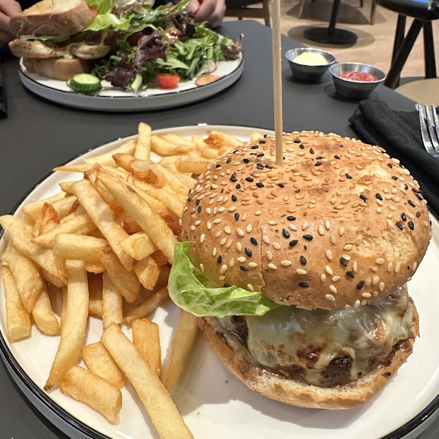 Hamburger 1881