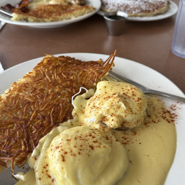 Eggs Benedict