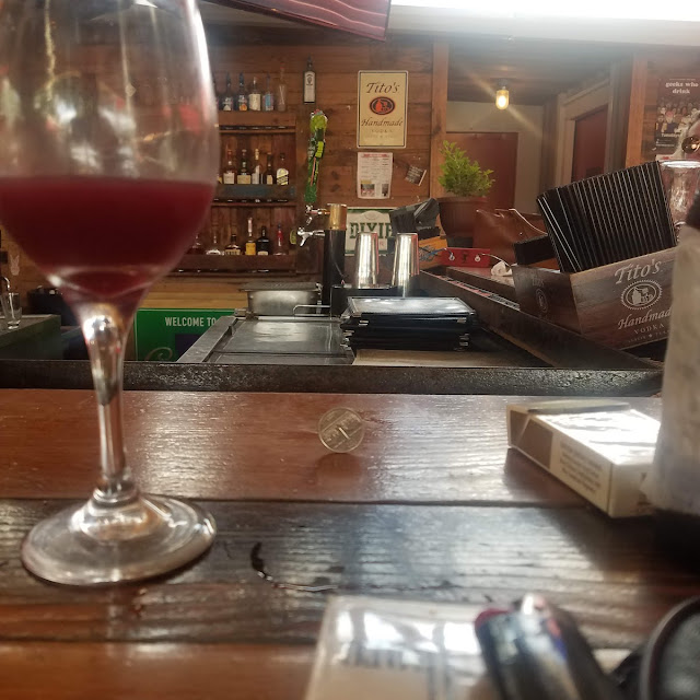 Outside Bar