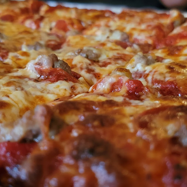 Pepperoni Onion Mushrooms Pizza