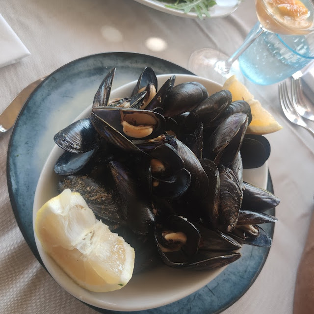 Mussels Marinara