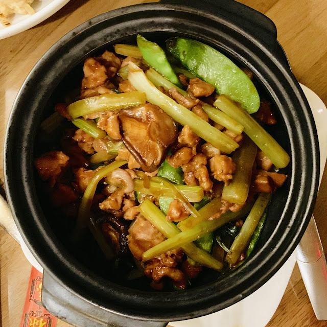 Sizzling Chicken Pot